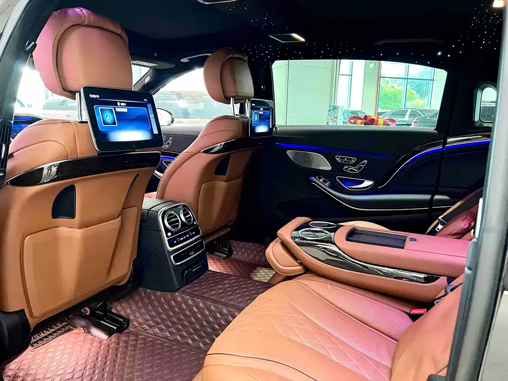 Maybach S-Class S 450 4 MATIC Collector