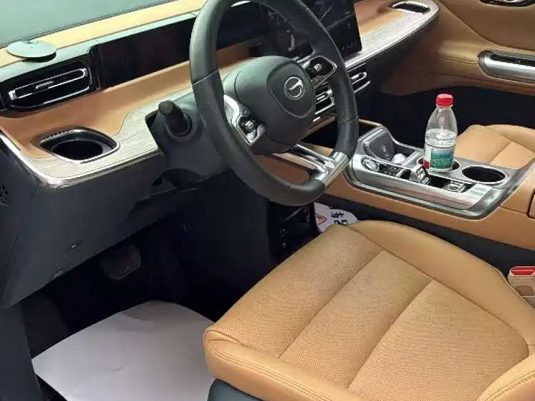 Trumpchi E8 NEV 传祺E8 PHEV 2024款 150 km MAX