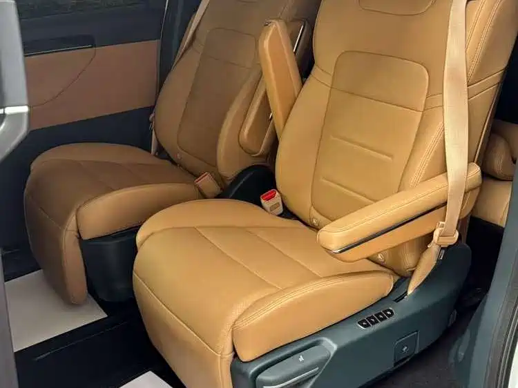 Trumpchi E8 NEV 传祺E8 PHEV 2024款 150 km MAX