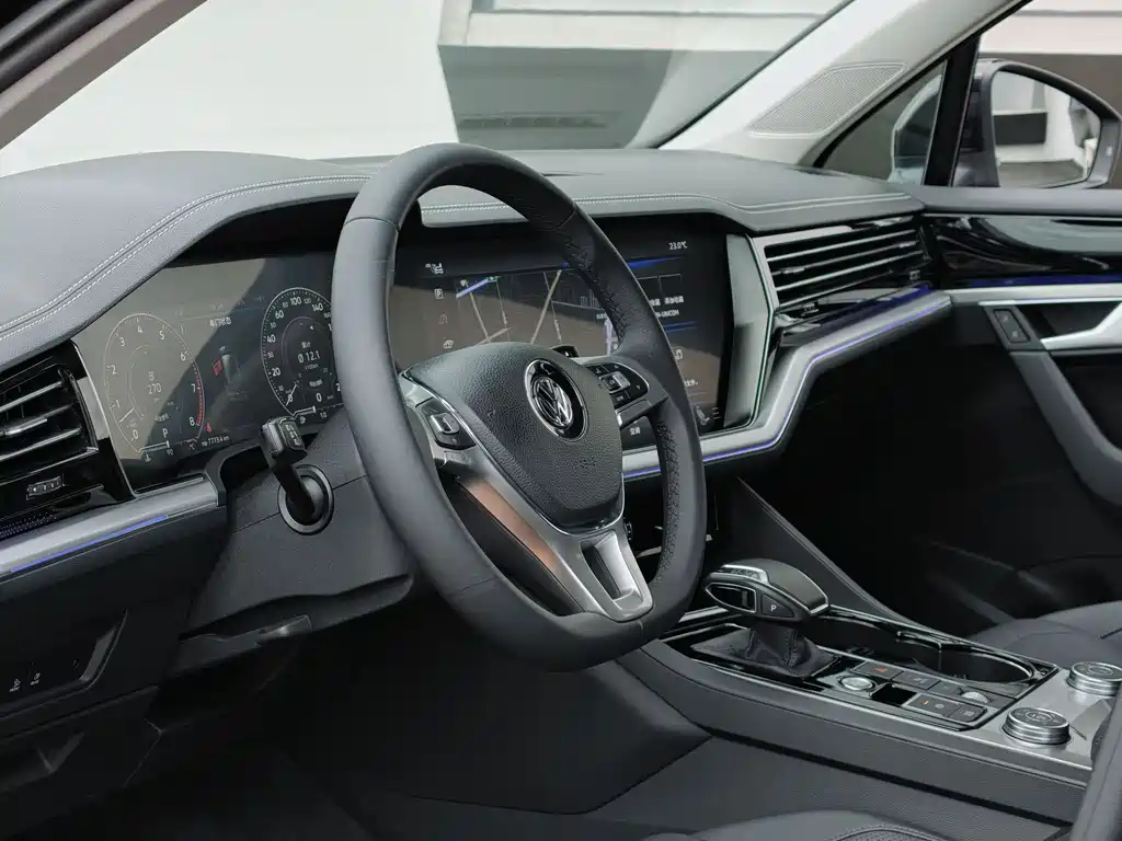 Touareg 3.0 TSI Sharp Enjoyment CN-VI