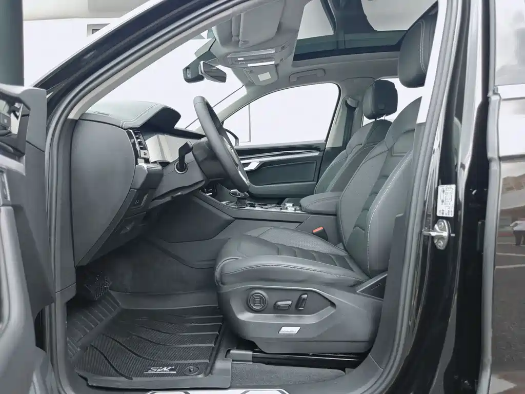 Touareg 3.0 TSI Sharp Enjoyment CN-VI