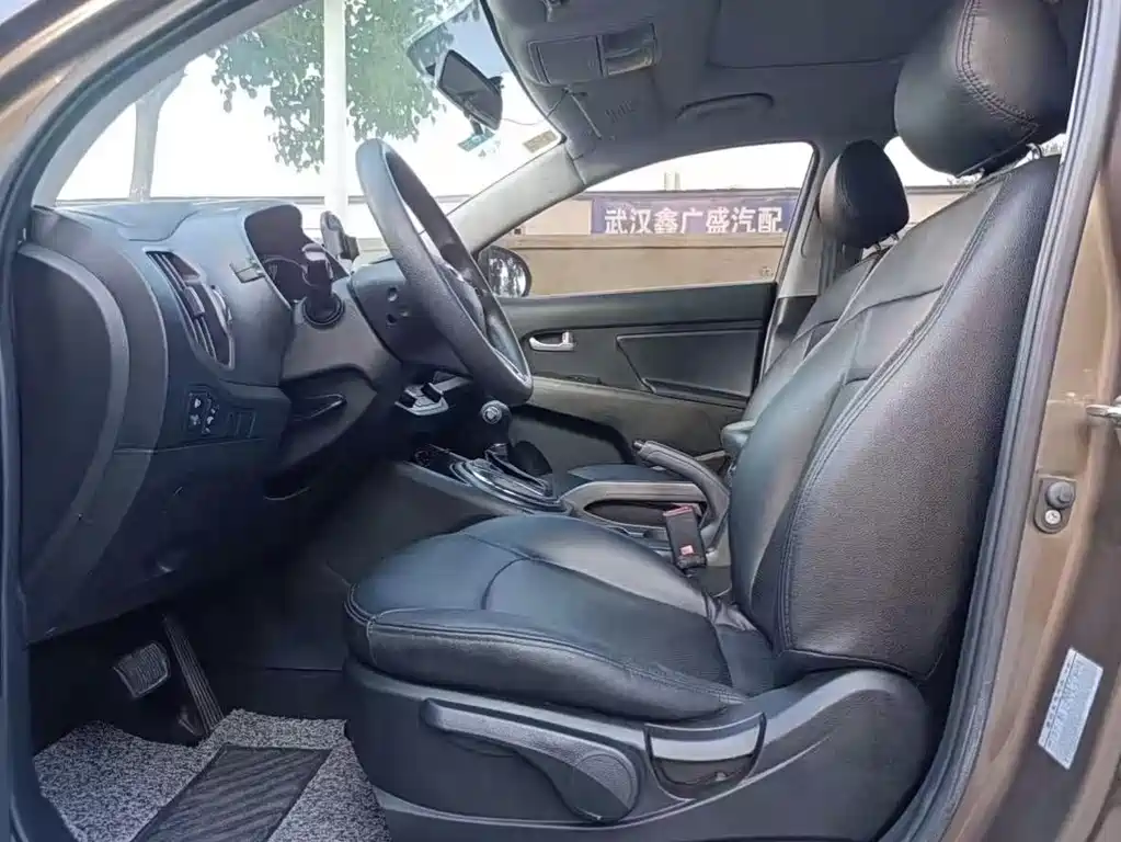 Sportage 2.0 L Auto 2 WD GL