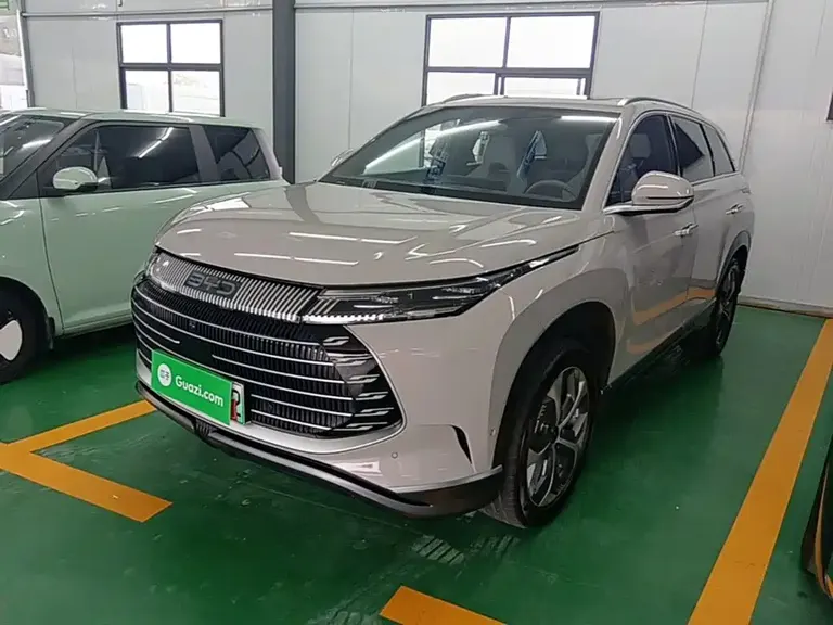 BYD Frigate 07 Glory DM-i 205 KM Flagship
