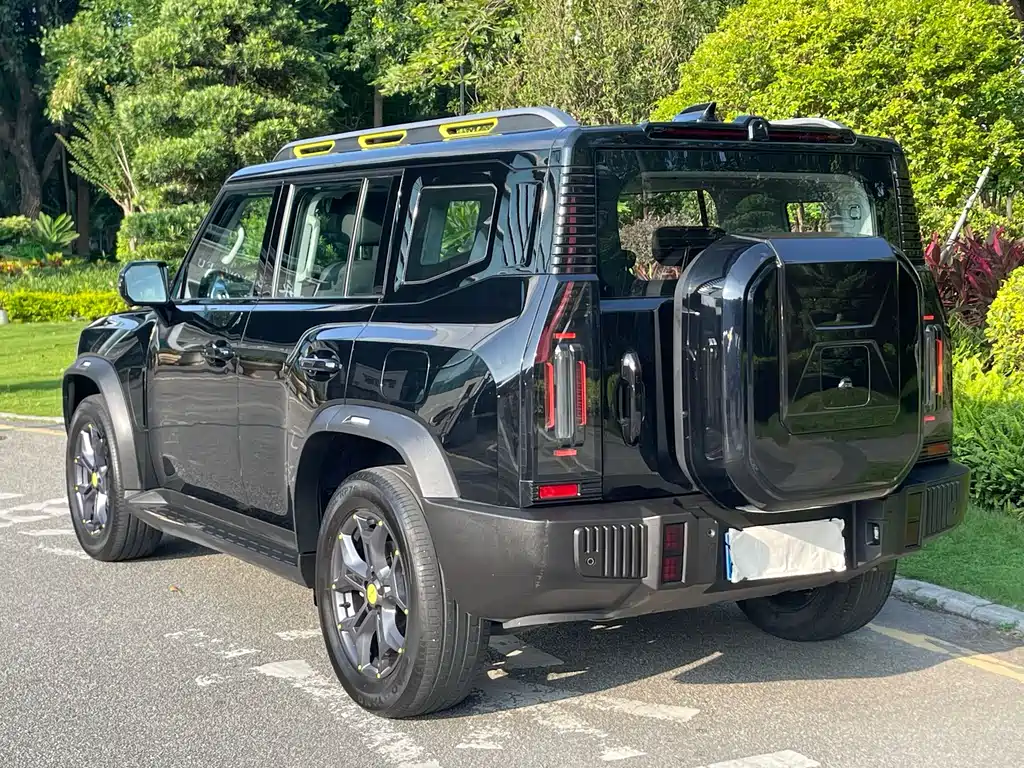 Jetour Traveller 2.0 T 4 WD Cross PRO+
