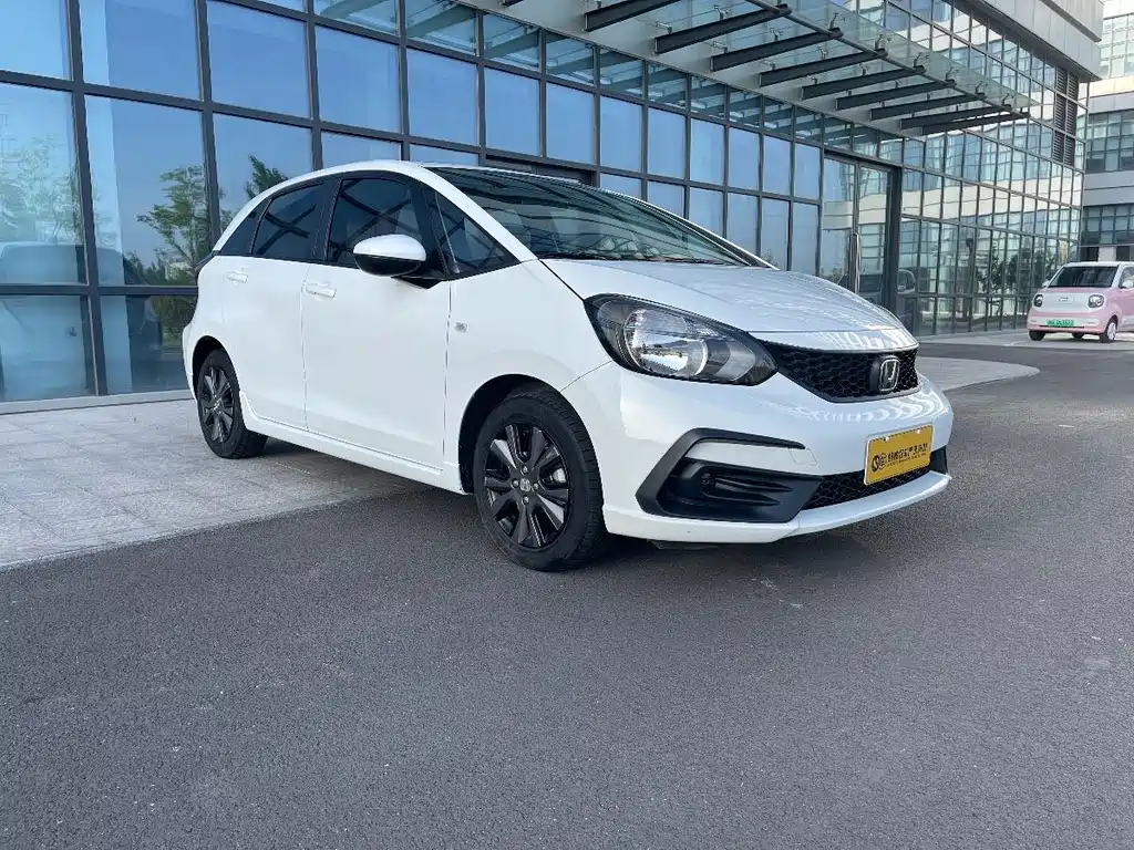 Fit 1.5 L CVT Trend Sport