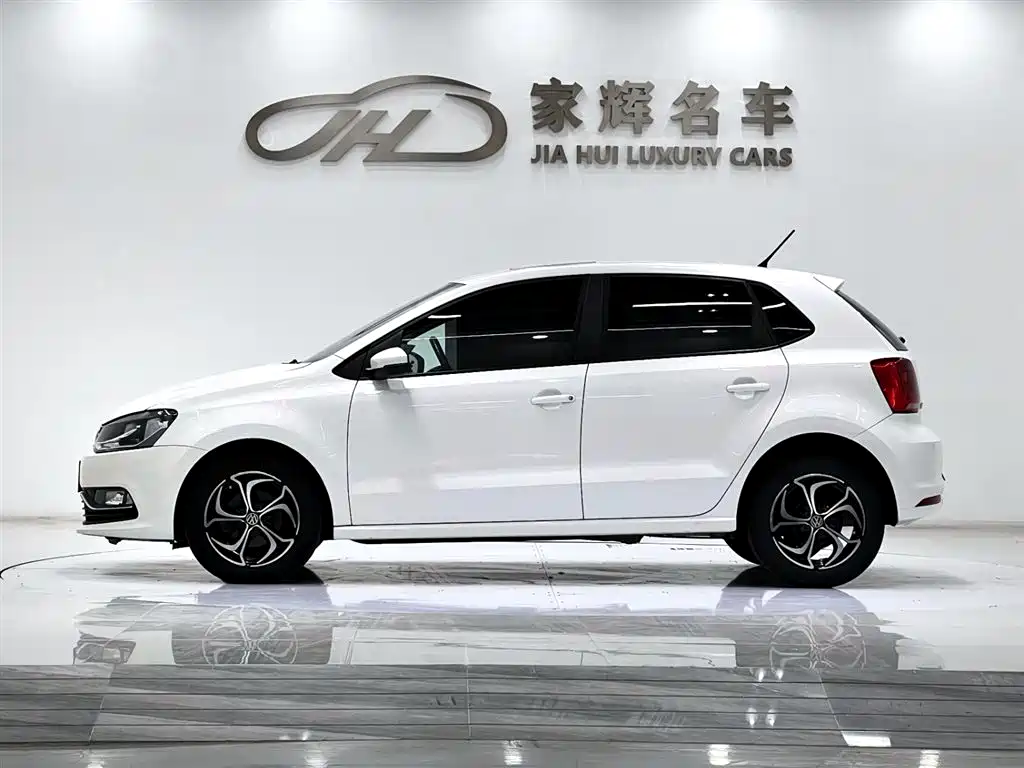 Polo 1.5 L Auto Safe Enjoyment