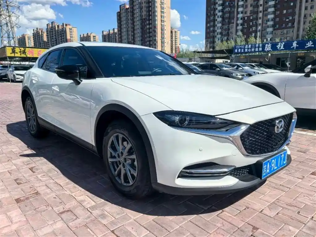 Mazda CX-4 2.0 L Auto 2 WD Blue Sky Explorer