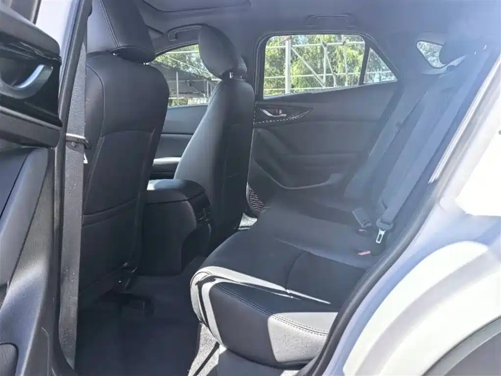 Mazda CX-4 2.0 L Auto 2 WD Blue Sky Explorer