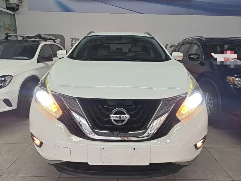 Murano 2.5 L XE 2 WD Elite