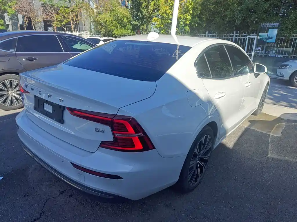 Volvo S60 B4 Smart Vision Luxury