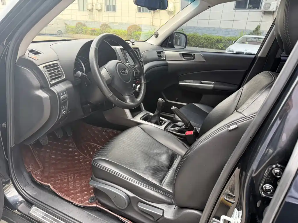 Forester 森林人 2012款 经典 2.0 X 手动舒适版