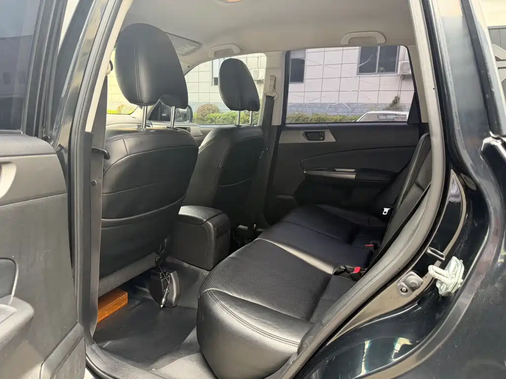 Forester 森林人 2012款 经典 2.0 X 手动舒适版
