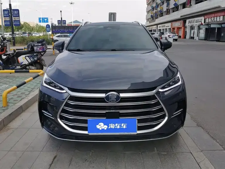 BYD Tang NEV DM-i Champion 112 KM Distinguished