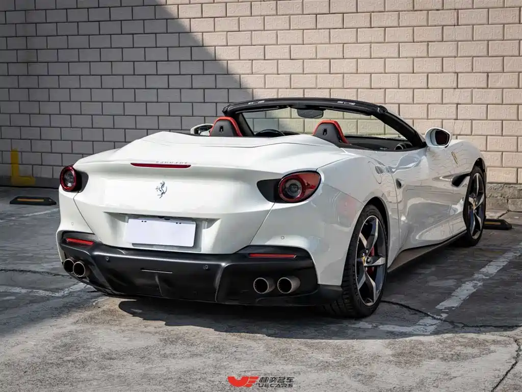 Portofino 3.9 T M