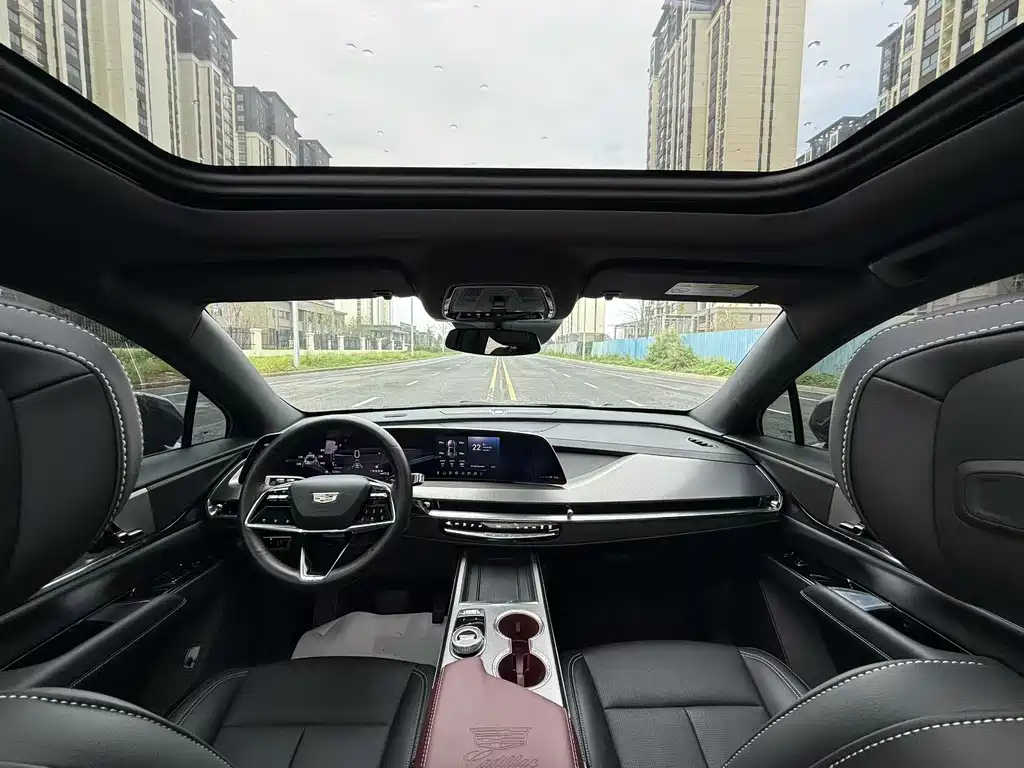 Cadillac XT5 2.0 T Luxury