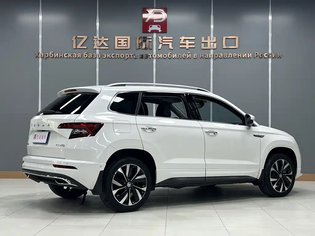 Karoq TSI280 Luxury Enjoyment