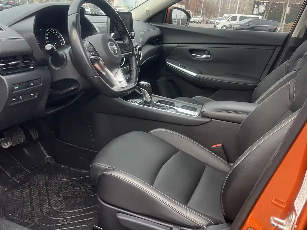 Sylphy 1.6 L XL CVT Joy