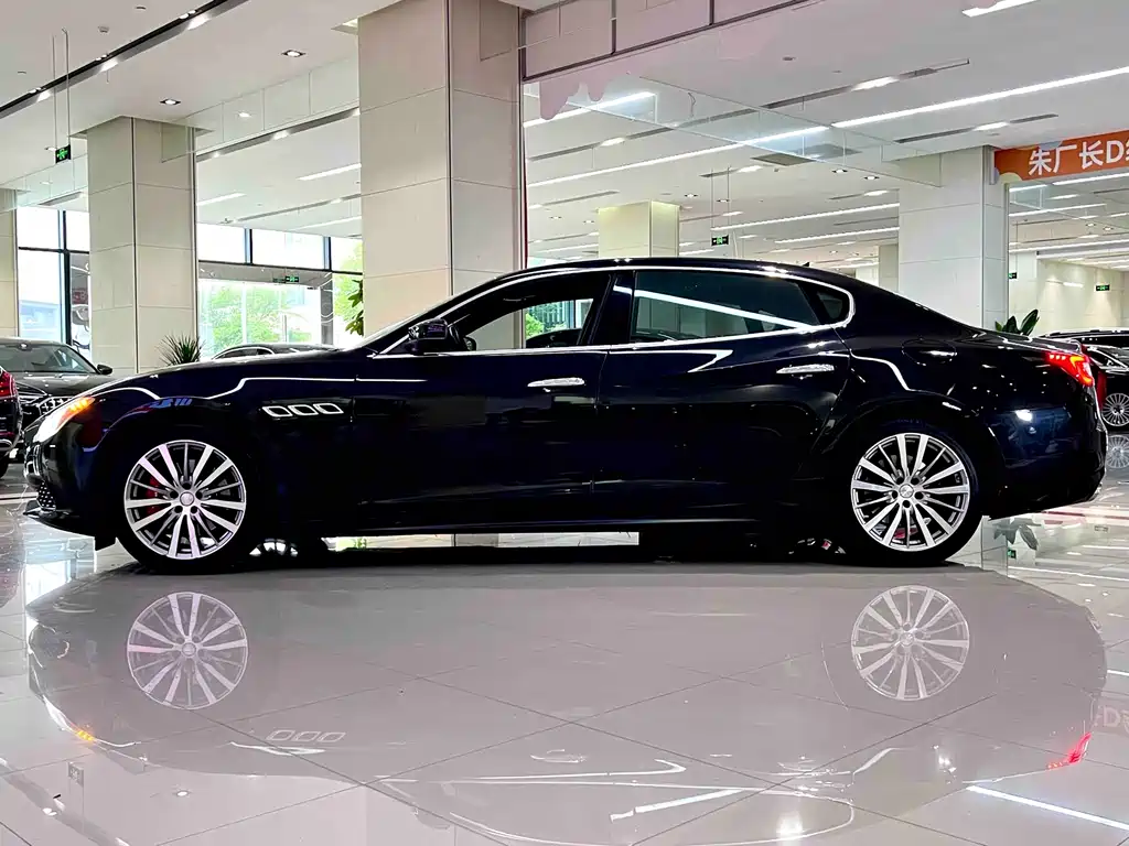 Quattroporte 3.0 T Standard