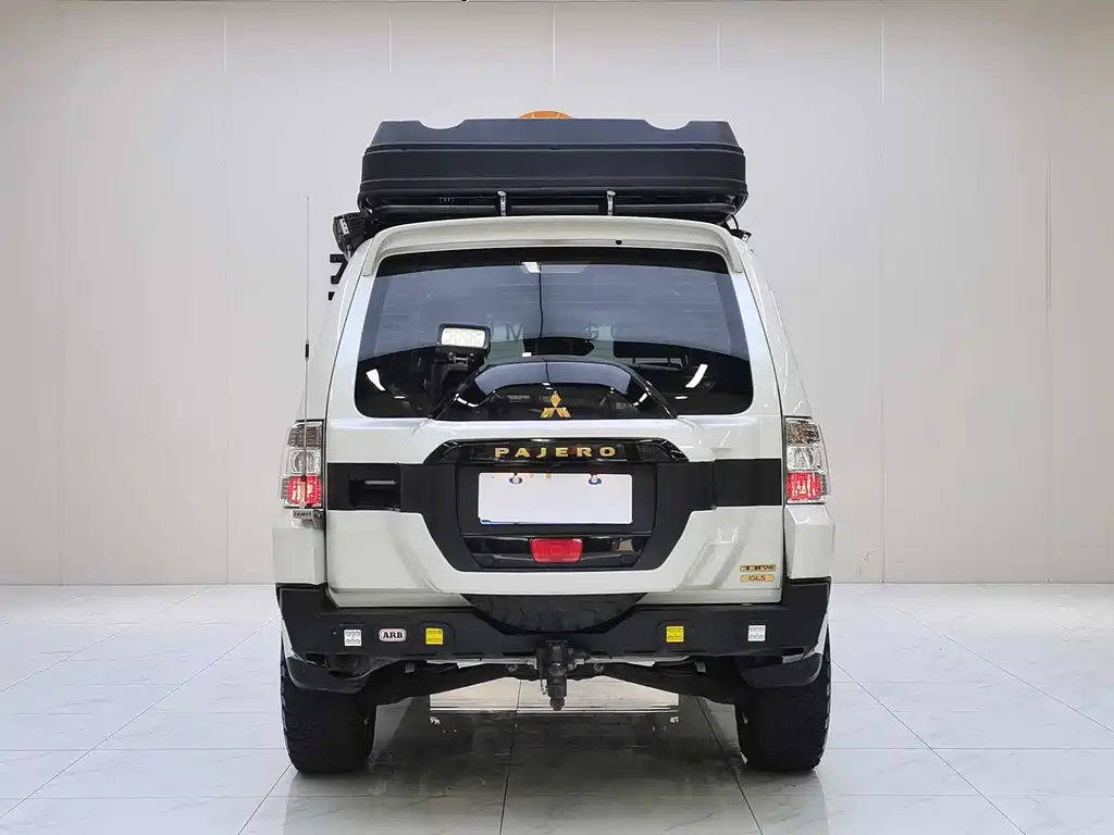 Pajero (Import) 帕杰罗(进口) V97 2019款 3.8 L GLS 中东版