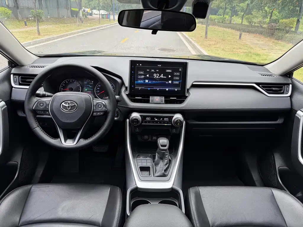 Wildlander 2.0 L CVT 4 WD Luxury
