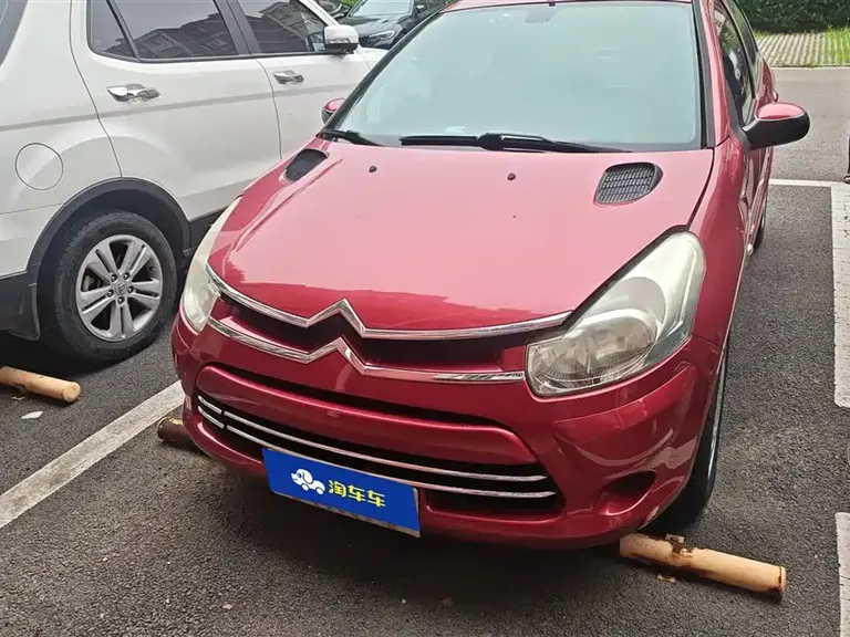 Citroën C2 雪铁龙C2 2012款 1.4 L 手动运动型