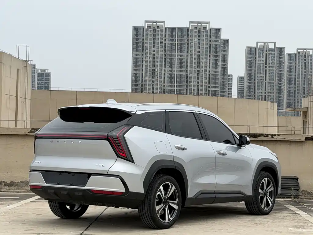 Boyue L 4 th Gen 1.5 TD DCT Mountains Rivers