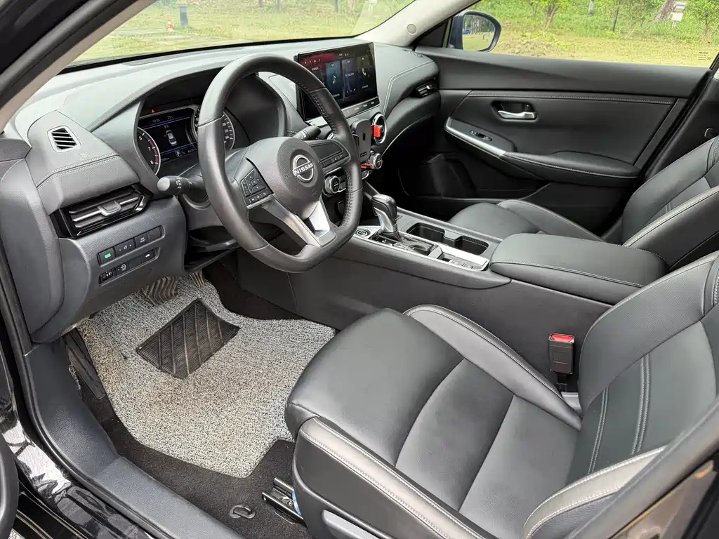 Sylphy Facelift 1.6 L CVT Joy