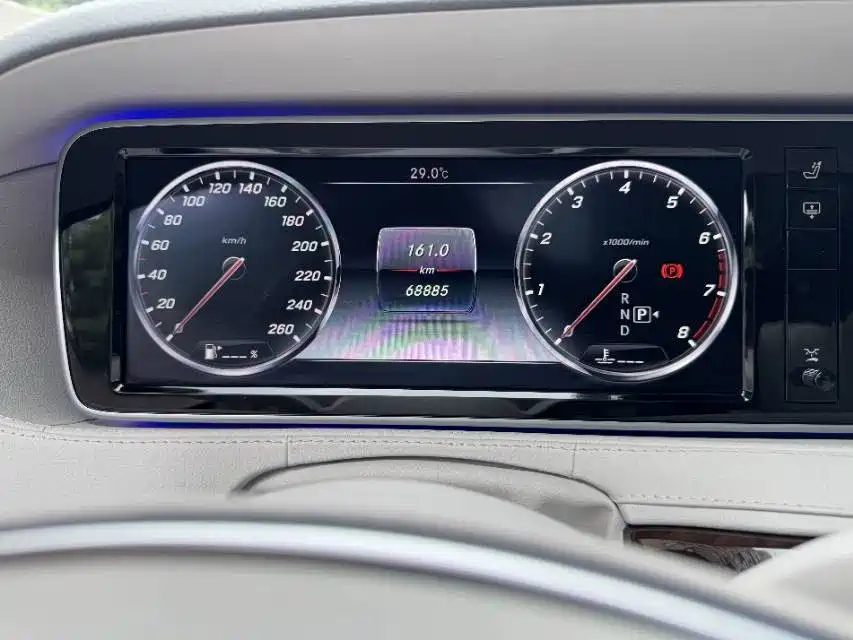 Maybach S-Class S 400 4 MATIC