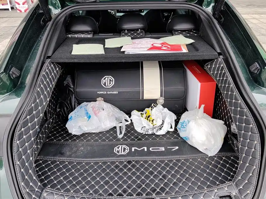 MG7 2.0 T Auto Trophy+ Turbo Dazzling