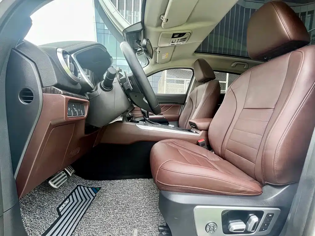 WEY VV5 2.0 T Flagship