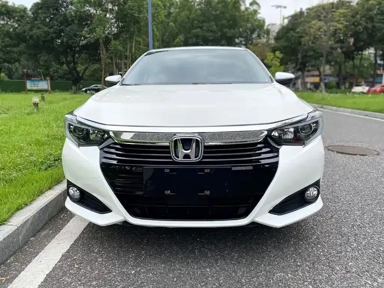 Honda Crider 180 Turbo CVT Luxury