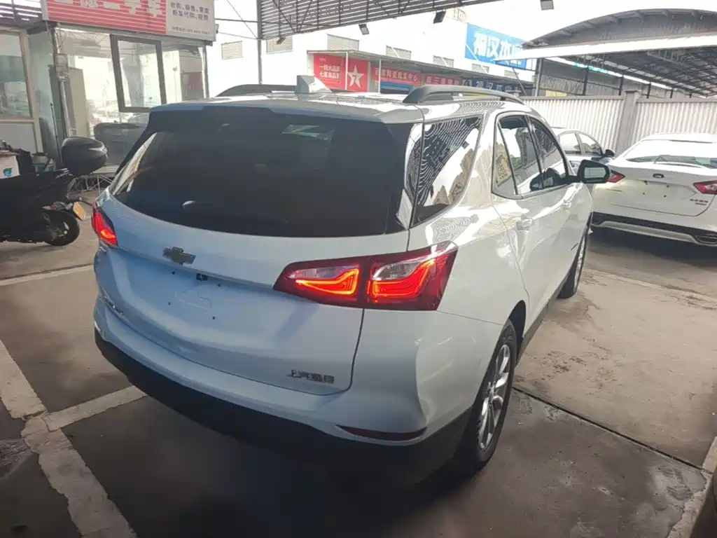 Equinox 535 T Auto Speed World