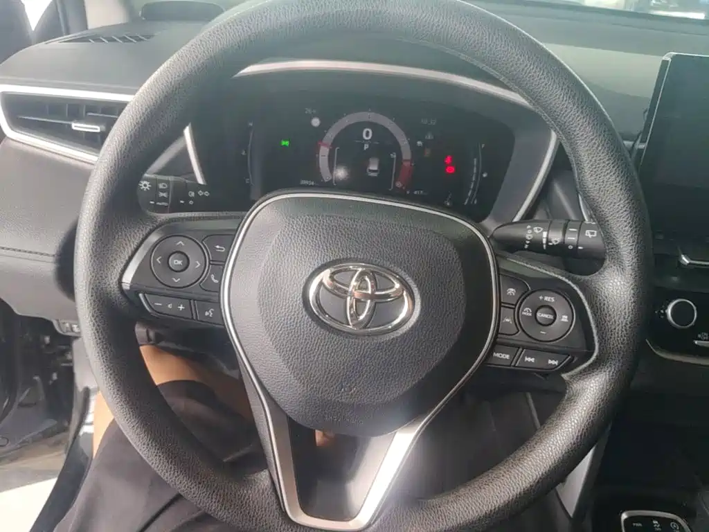 Frontlander 2.0 L CVT Luxury