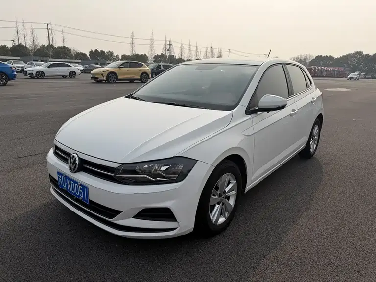 Volkswagen Polo Plus 1.5 L Auto Panoramic Pleasure