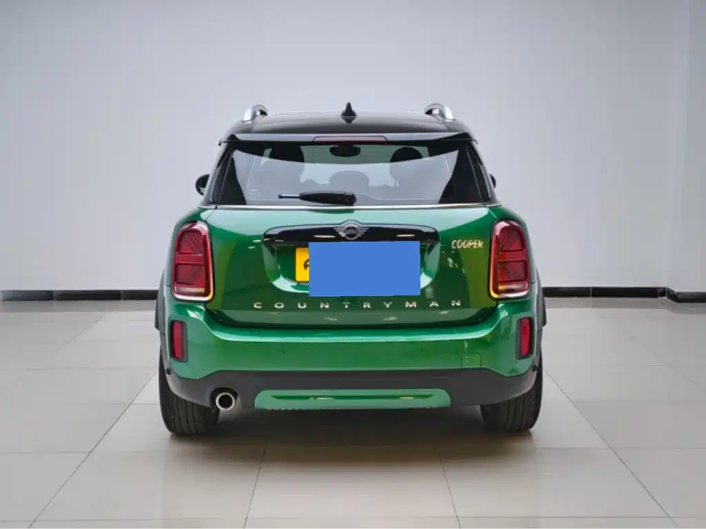 MINI COUNTRYMAN 1.5 T COOPER Connoisseur