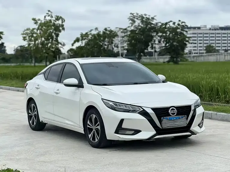 Nissan Sylphy 1.6 L XE CVT Comfort Enjoyment