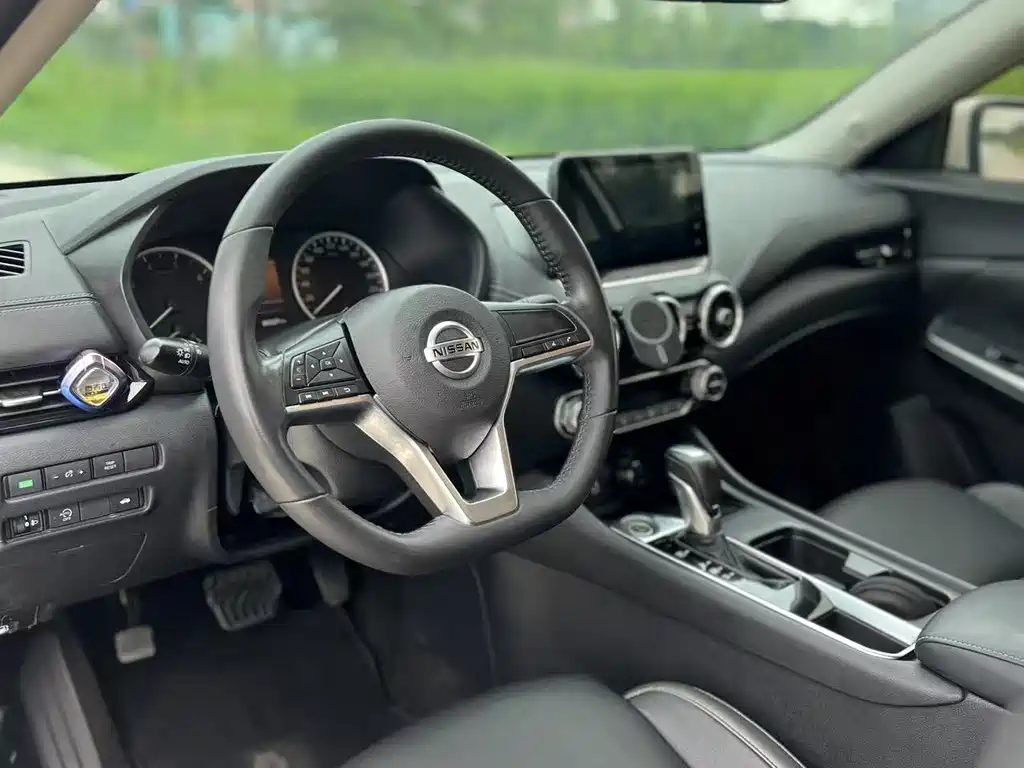 Sylphy 1.6 L XE CVT Comfort Enjoyment