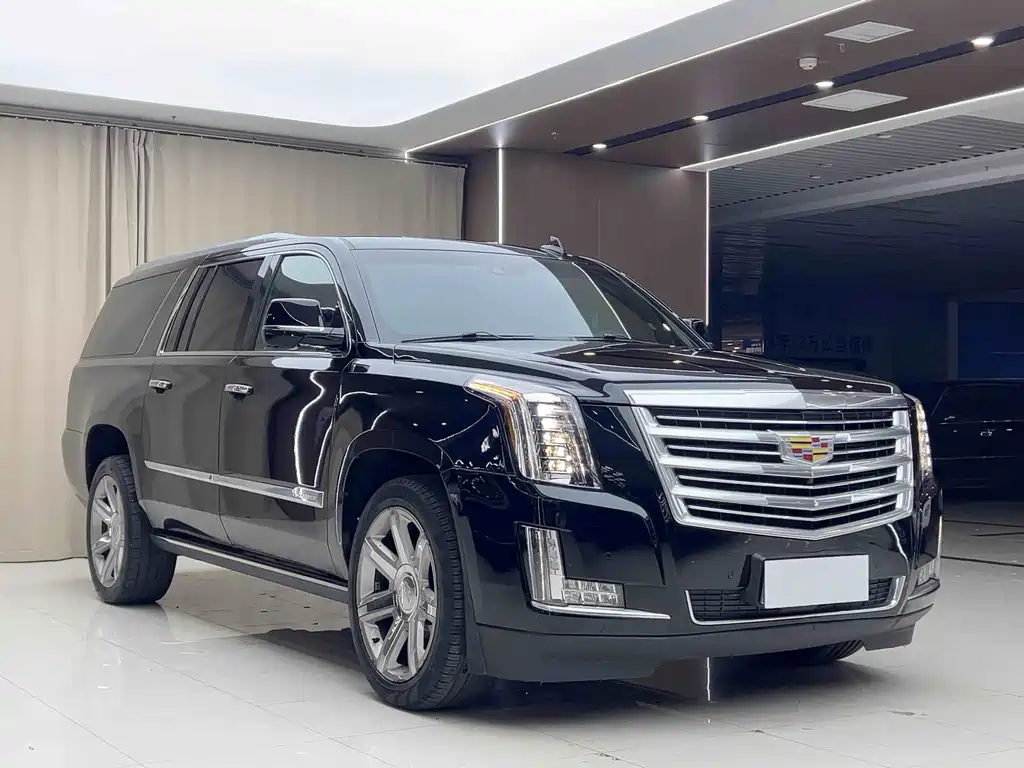 Escalade 6.2 L US Spec