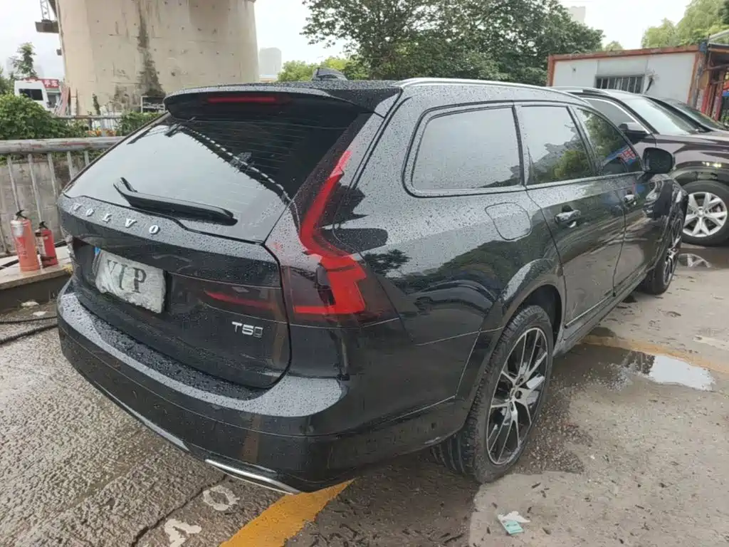 Volvo V90 沃尔沃V90 2020款 改款 Cross Country T5 AWD 智尊版