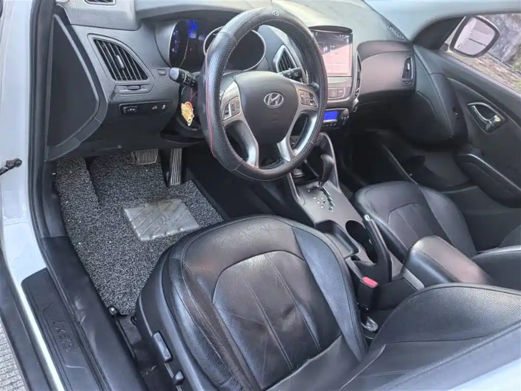 Hyundai ix35 2.0 L Auto 2 WD Intelligent GLS CN-V