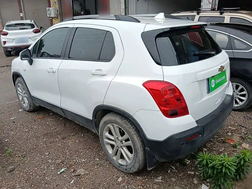Tracker 1.4 T Auto 2 WD Comfort Sunroof