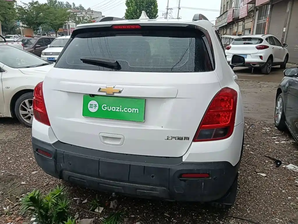 Tracker 1.4 T Auto 2 WD Comfort Sunroof