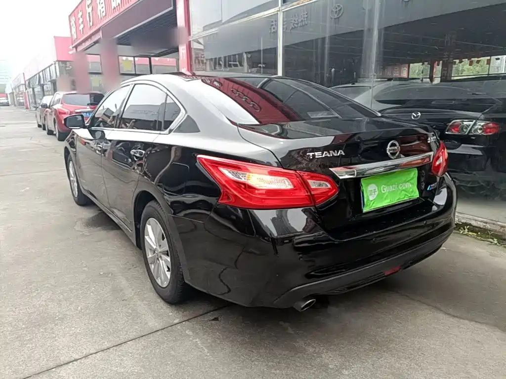 Teana Facelift 2.0 L XL Comfort