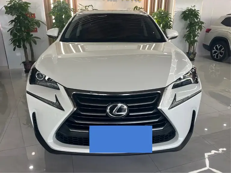 Lexus NX 200 t AWD Sharp Style