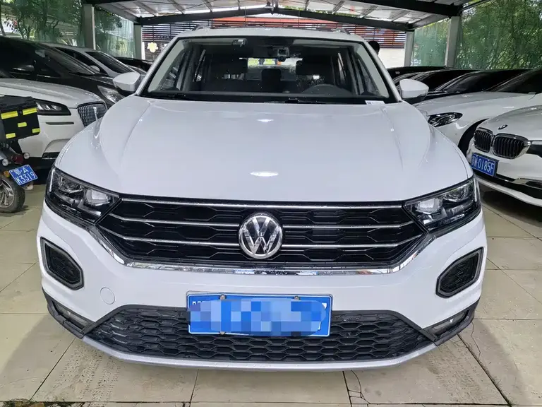Volkswagen T-ROC 230 TSI DSG 2 WD Progressive