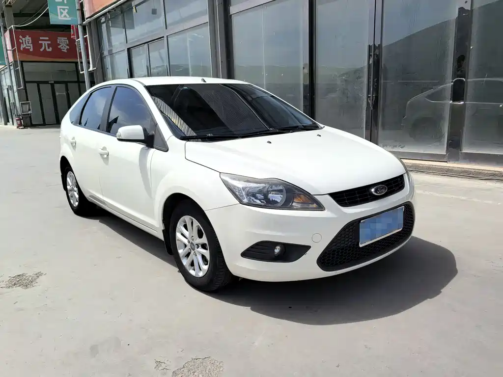 Focus Hatchback Classic 1.8 L Auto Basic