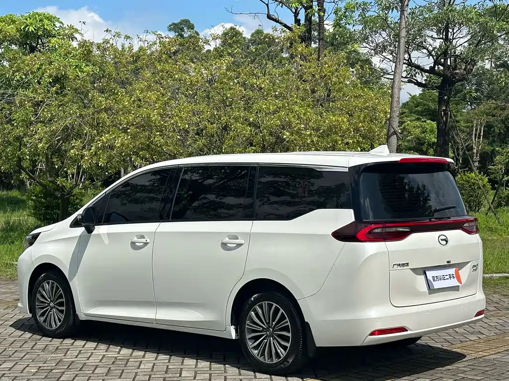GAC Trumpchi M6 270 T Auto Honored (6-seat) CN-V
