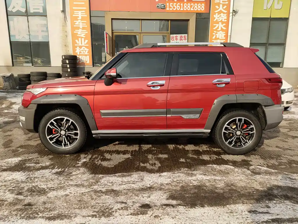 Beijing Offroad BJ20 1.5 T CVT Luxury