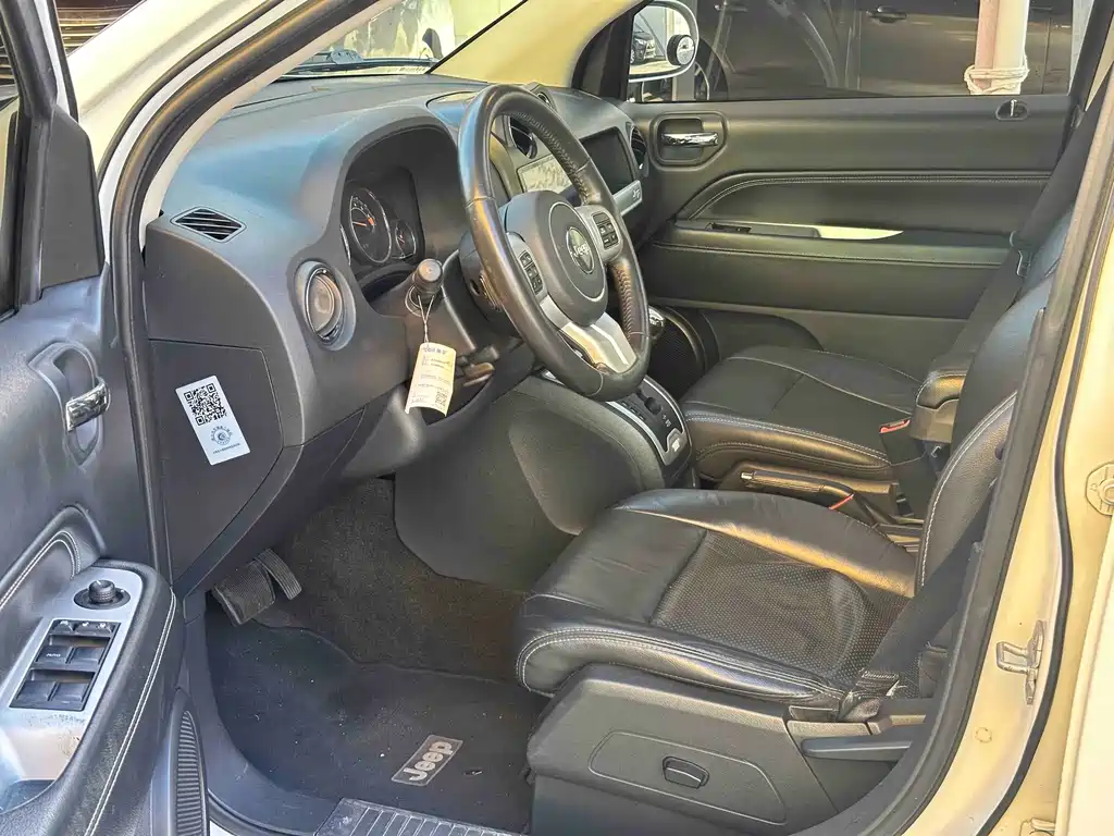 Compass (Import) Facelift 2.0 L 2 WD Elite