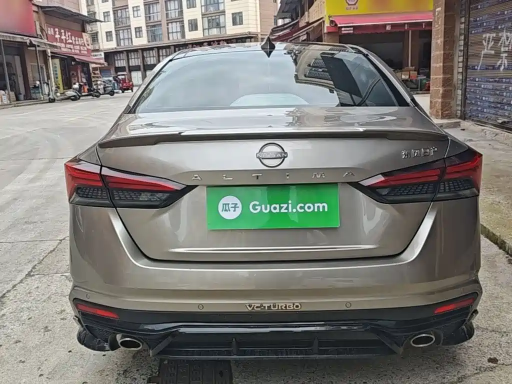 Teana 2.0 L XL-TLS Joy